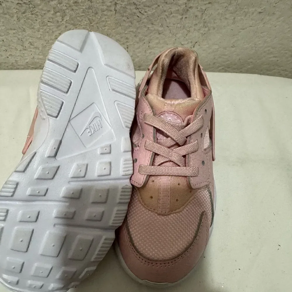 Nike Huarache 859592 Pink Sz 10C